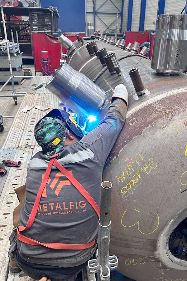 Montagem de tubagens industriais